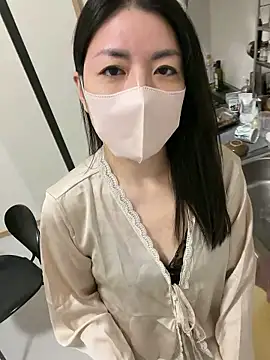 Snapshot of akimix_xoxo chatting on February 2026 01:20:01 PM akimix xoxo online show from February 2026 01:20:01 PM