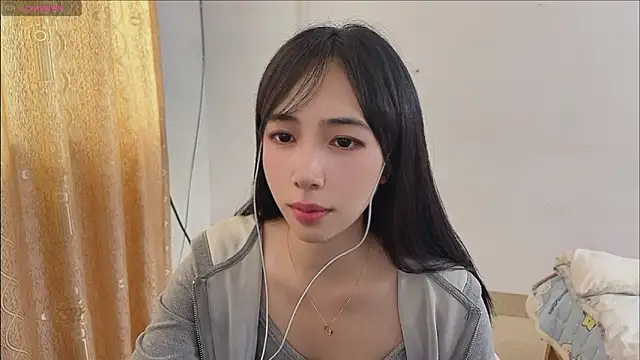 by-Hannah online show from November 2025 06:57:01 AM