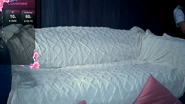 EmmaVayne online show from December 2025 07:33:02 PM