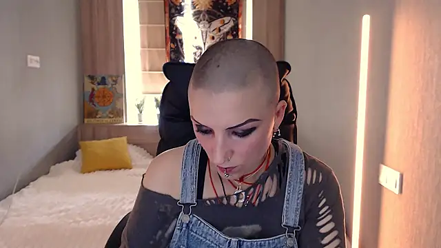 Snapshot of Sweet-n-Strong chatting on July 2026 11:05:02 AM Sweet-n-Strong online show from July 2026 11:05:02 AM