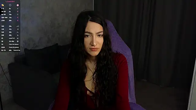 Mulan Lo online show from April 2026 09:59:01 AM