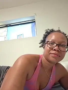 SweetieP11 online show from April 2026 04:16:02 PM