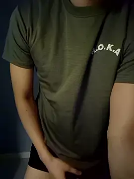 yuta 00 online show from February 2026 05:13:02 PM