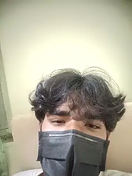 kriZ08 online show from November 2025 05:37:01 PM