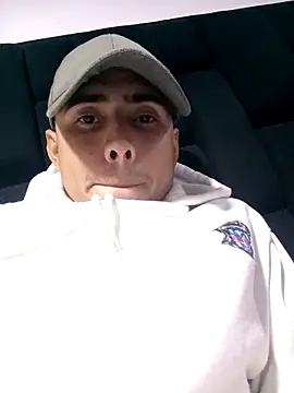 robinhd1234 online show from December 2025 12:07:01 AM