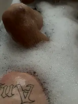 Aksinja05 online show from November 2025 03:47:02 PM