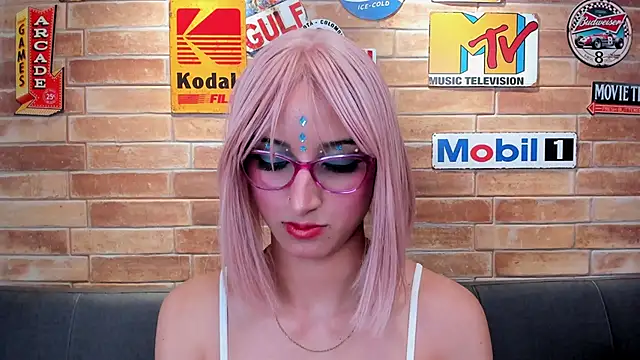 foxy sharlotte online show from November 2025 06:07:02 PM