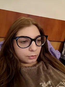 sweetbabygirlforyou online show from April 2026 08:14:01 AM