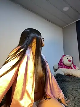 nicky and isabella online show from December 2025 01:55:01 AM