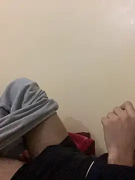 Snapshot of Unique-Man chatting on February 2026 07:26:01 PM Unique-Man online show from February 2026 07:26:01 PM