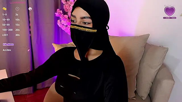 Snapshot of shaima__ chatting on November 2025 07:57:01 PM shaima online show from November 2025 07:57:01 PM