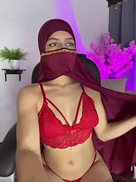Snapshot of shaima__ chatting on May 2026 07:10:02 PM shaima online show from May 2026 07:10:02 PM