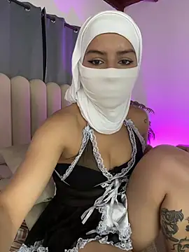Snapshot of shaima__ chatting on July 2026 07:38:01 PM shaima online show from July 2026 07:38:01 PM