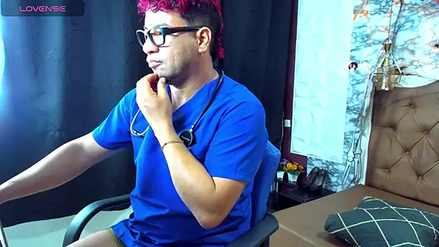 Steven Thosom online show from October 2025 11:41:02 PM