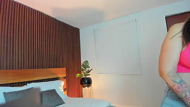 anastasia cortez  online show from December 2025 03:14:02 AM