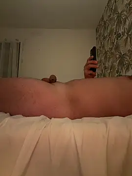 davi73d online show from February 2026 12:09:01 AM