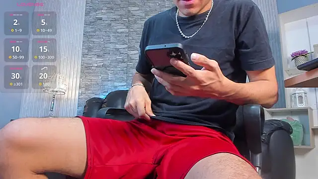 Snapshot of zack_joness18 chatting on February 2026 04:20:01 AM zack joness18 online show from February 2026 04:20:01 AM