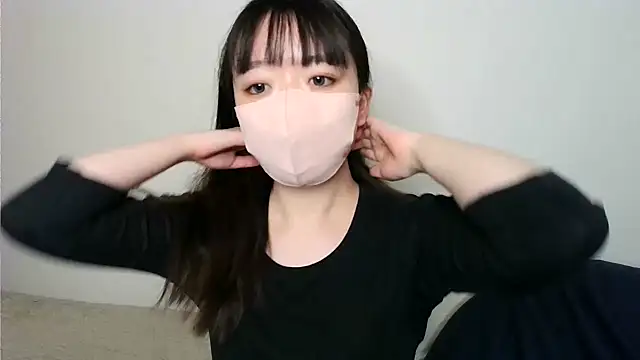 yua chan00 online show from October 2025 01:17:01 PM