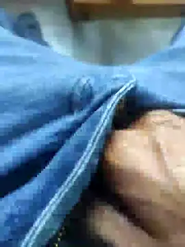 Snapshot of NeededCliff67 chatting on November 2025 06:37:02 AM NeededCliff67 online show from November 2025 06:37:02 AM