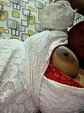 rani5565 online show from November 2025 06:31:01 PM