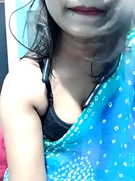cute mahi07 online show from October 2025 06:56:01 PM