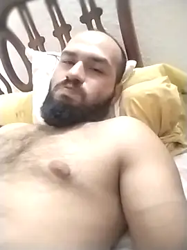 Snapshot of Cosmin1761 chatting on November 2025 09:50:02 PM Cosmin1761 online show from November 2025 09:50:02 PM