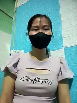 Donatella28 online show from October 2025 12:50:02 PM