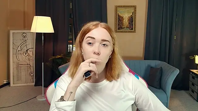 AddieOsler online show from November 2025 07:46:02 PM