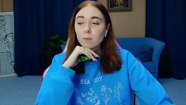 AddieOsler online show from April 2026 07:44:02 PM