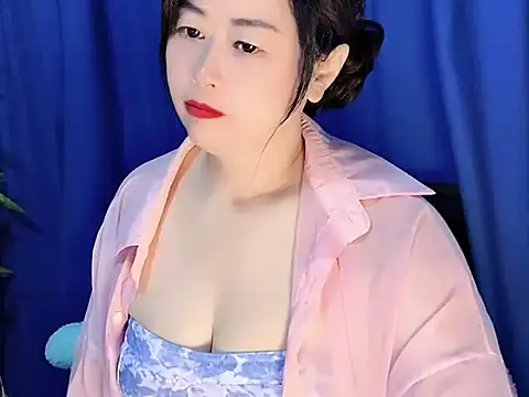 yaoyao22678 online show from December 2025 02:52:01 AM