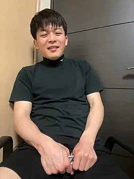 Snapshot of miyabi_yabi chatting on April 2026 01:57:02 PM miyabi yabi online show from April 2026 01:57:02 PM