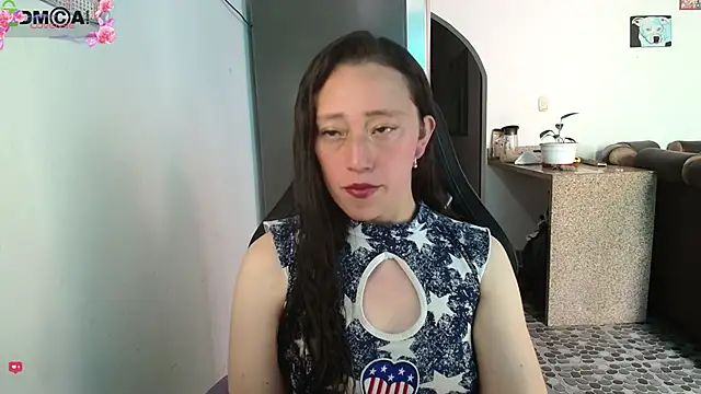 Snapshot of Sunshine_e chatting on May 2026 07:11:02 PM Sunshine e online show from May 2026 07:11:02 PM
