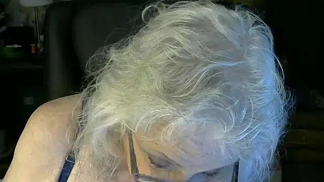 JoleneDelacroix online show from November 2025 02:11:01 AM