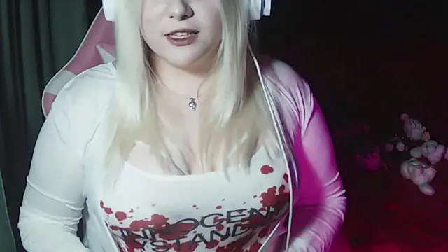 Snapshot of JessiAngels chatting on October 2025 09:30:01 PM JessiAngels online show from October 2025 09:30:01 PM