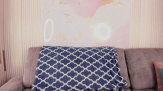 Snapshot of NhoanBrunette chatting on March 2026 01:39:01 PM NhoanBrunette online show from March 2026 01:39:01 PM