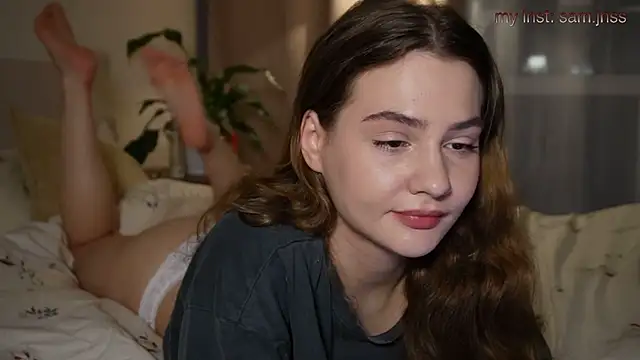 blooomis online show from November 2025 06:42:02 PM