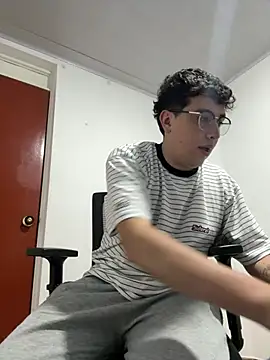 Snapshot of Sam_Rush chatting on July 2026 03:22:02 AM Sam Rush online show from July 2026 03:22:02 AM