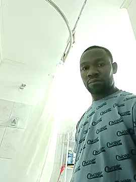 shoodly99 online show from March 2026 02:41:02 AM