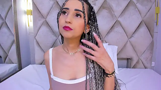 violett rabbit  online show from January 2026 08:12:01 PM