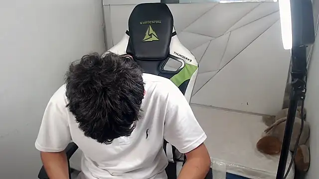 Cash G  online show from November 2025 09:04:01 PM