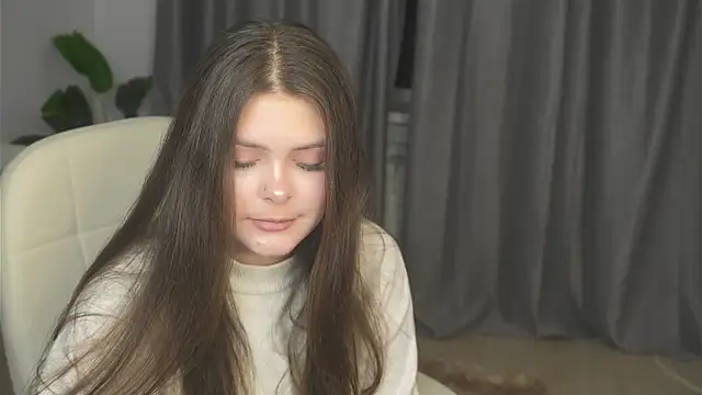 Snapshot of AdelinaIbraham chatting on October 2025 03:36:02 PM AdelinaIbraham online show from October 2025 03:36:02 PM