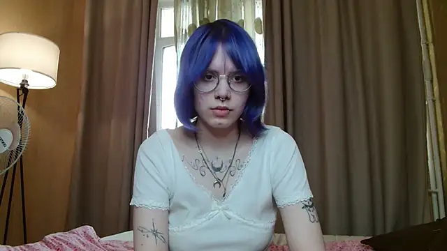 Snapshot of KellePourier chatting on May 2026 06:09:02 AM KellePourier online show from May 2026 06:09:02 AM
