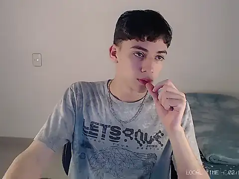 Snapshot of Sett_01 chatting on November 2025 07:07:03 AM Sett 01 online show from November 2025 07:07:03 AM