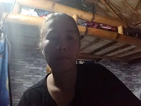 Snapshot of CreamyLhady_88 chatting on December 2025 07:57:02 AM CreamyLhady 88 online show from December 2025 07:57:02 AM