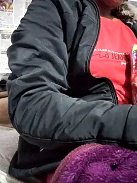 Hot-Rubyy online show from February 2026 04:36:01 PM