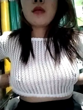 Snapshot of italy-a chatting on October 2025 02:30:01 PM italy-a online show from October 2025 02:30:01 PM