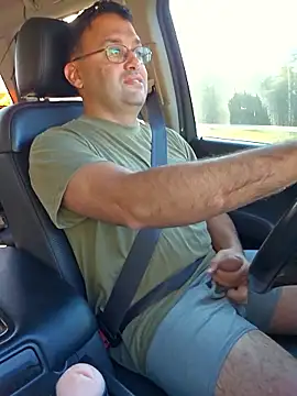 Snapshot of Latinesc chatting on February 2026 10:08:01 PM Latinesc online show from February 2026 10:08:01 PM