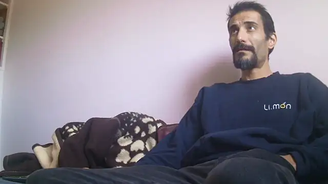 Ash59055 online show from December 2025 12:21:02 PM