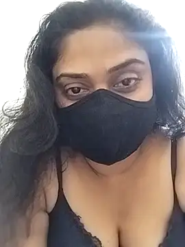 girl999 online show from October 2025 05:58:02 PM