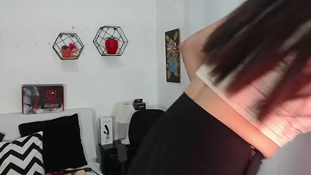 SaraaAdamss online show from January 2026 05:07:01 PM